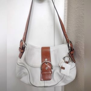 Vintage Leather Coach Hobo Hamptons Bag. Attached Matching organizer